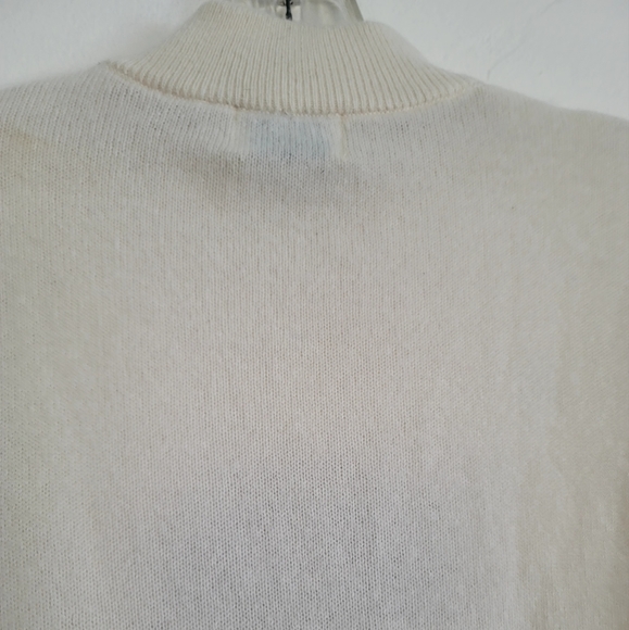 27 Miles Malibu Maja Skull 100% Cashmere Sweater Womens Small Ivory Mock Neck - Picture 12 of 16